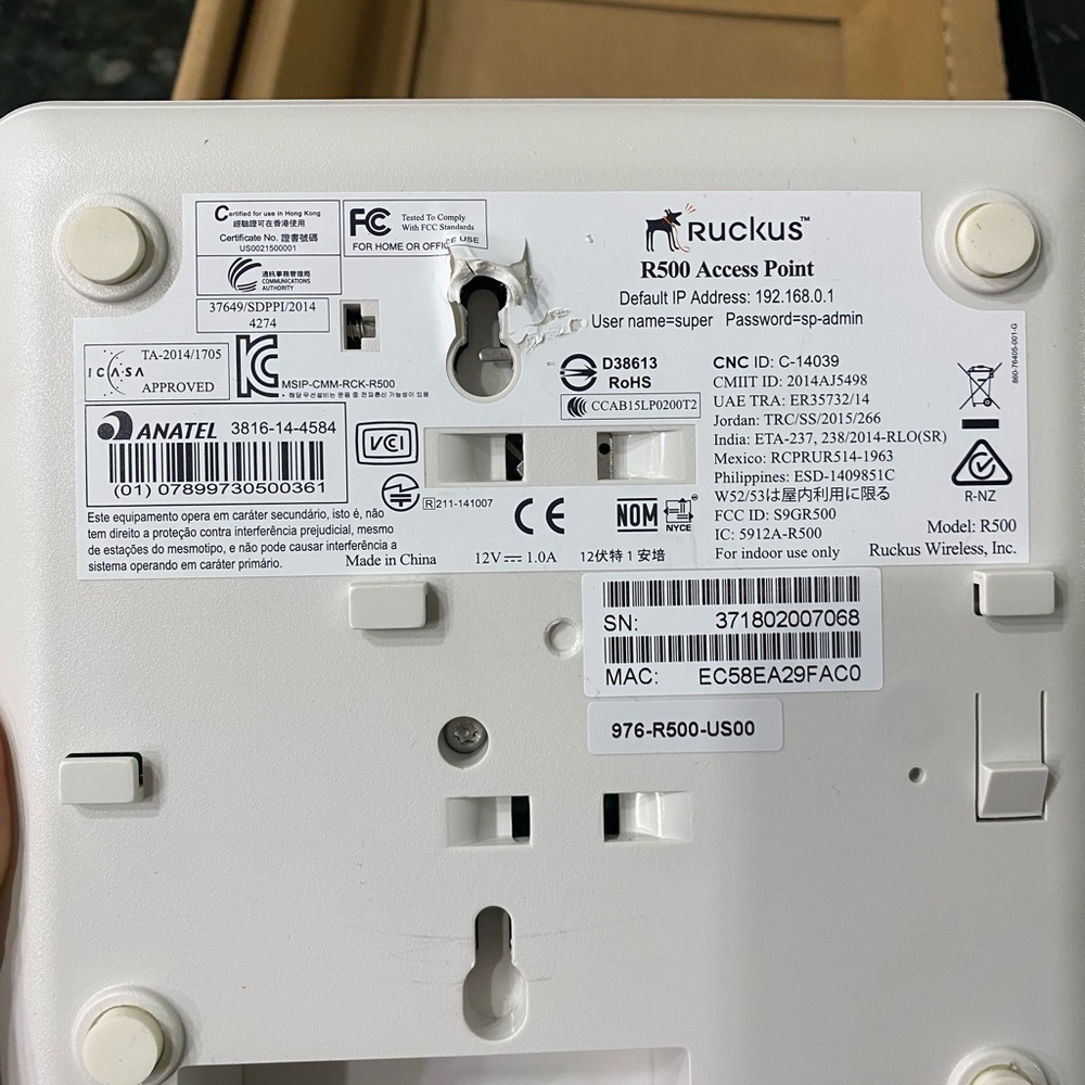 Ruckus R500 Series Wireless Access Point - Picture 4 of 6